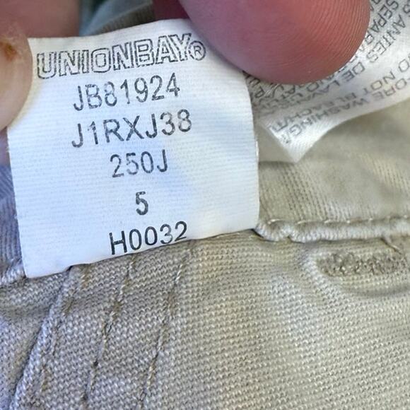 VTG UnionBay y2k size 5 tan Bermuda cargo short low rise grunge granola gorpcore - Picture 9 of 10